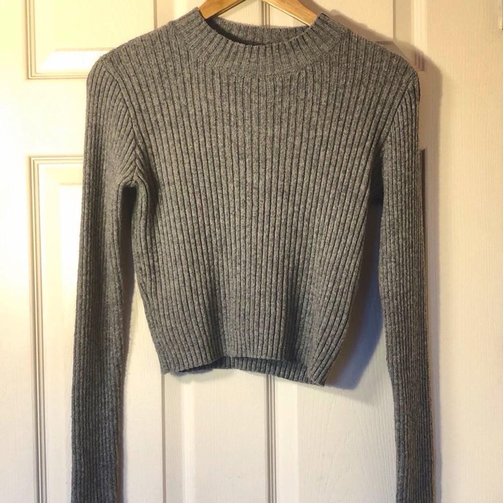 Brandy Melville Knit Sweater Crop Top S/M